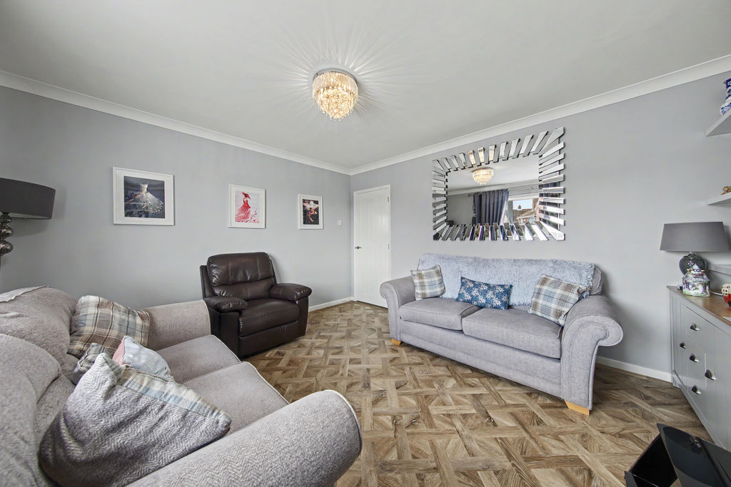 Thornbridge Crescent